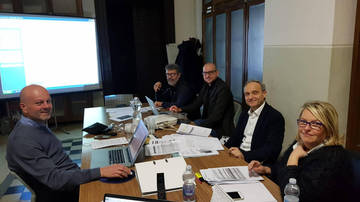 La commissione esaminatrice dei progetti per la nuova scuola Media di Bagno di Romagna al lavoro
