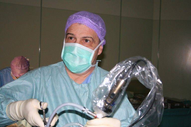 Il dottor Marcello Lughi, ortopedico di Forlì