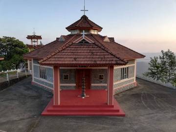 Chiesa in Kerala, ottagonale in stile indiano