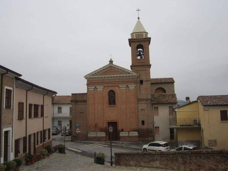 Nella foto la chiesa parrocchiale di Montiano