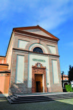 Nella foto d'archivio la chiesa parrocchiale di Gambettola
