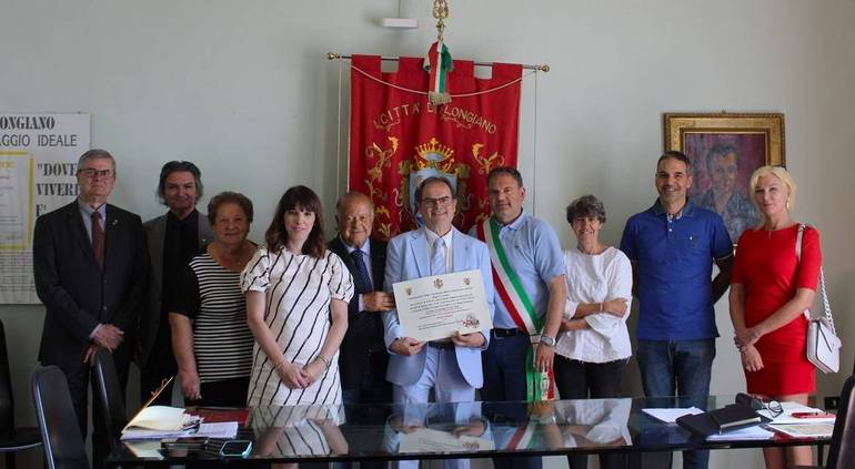 Magnani premiato in Municipio a Longiano