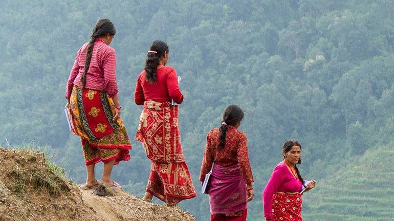 Un pic-nic al parco per sostenere le donne nepalesi