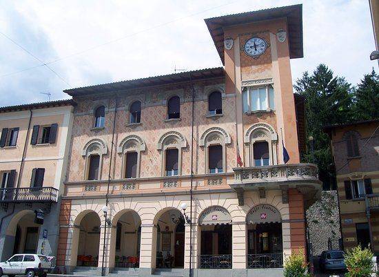 palazzo comunale Mercato Saraceno