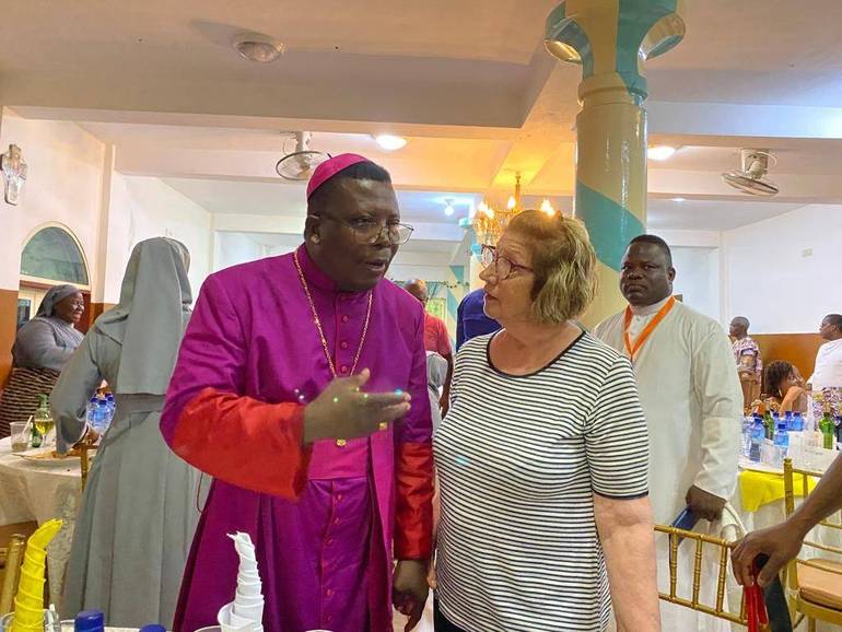 Don Coffi Roger ordinato vescovo in Benin
