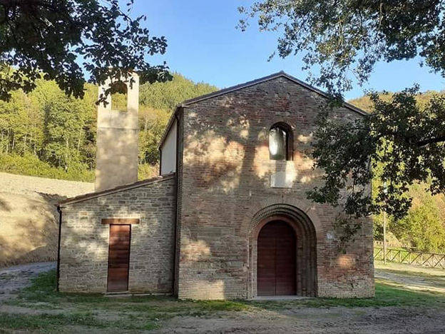 Il Fai di Cesena apre le porte dell’abbazia di San Salvatore in Summano a Sarsina