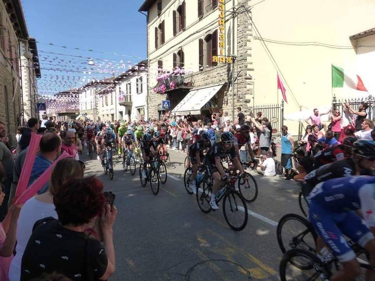 Giro d'Italia 2017, il passaggio a San Piero in Bagno - Archivio Comunale Bagno di Romagna - Foto Creative Commons