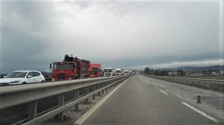 Incidente tra Borello e bivio Montegelli, E45 chiusa in direzione sud