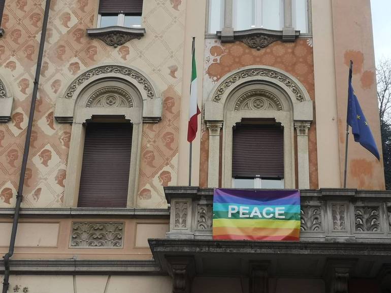 Bandiera della pace a Mercato Saraceno