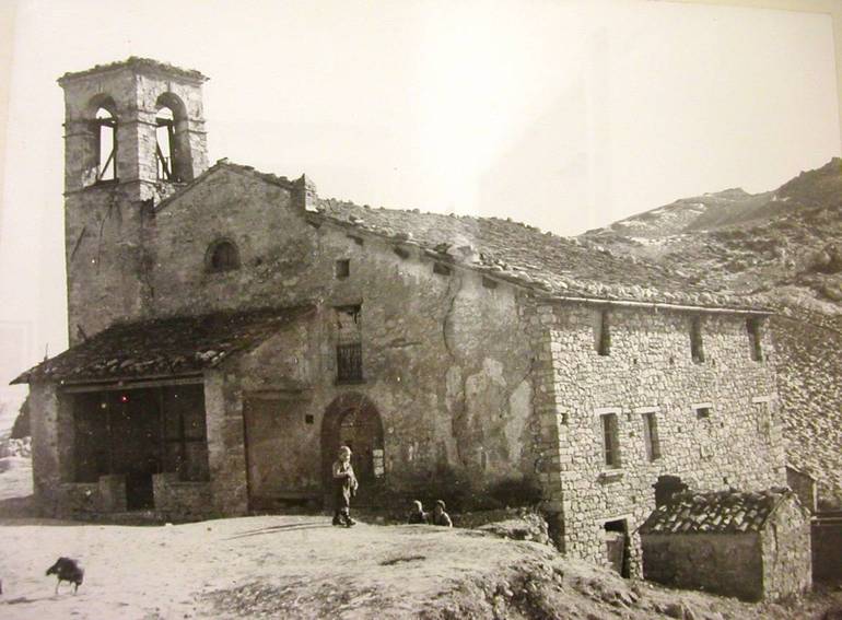 Sapigno, la chiesa parrocchiale, in una foto degli anni '20