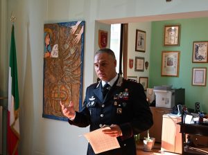 Nella fotografia, il comandante provinciale dei Carabinieri, Samuele Sighinolfi, che oggi ha lasciato l'incarico