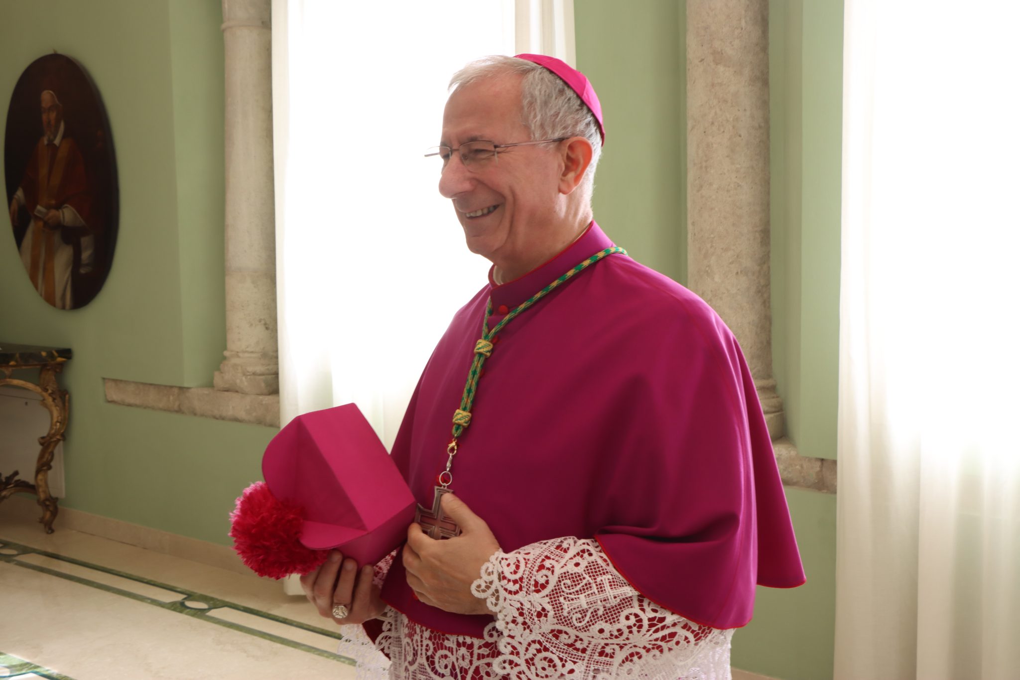 Nella foto d'archivio, l'arcivescovo Antonio Giuseppe Caiazzo, dal 16 marzo scorso vescovo di Cesena-Sarsina. (Foto Sandra e Urbano - fotografi a Cesena)