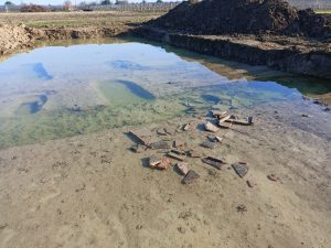 Il terreno di Secondo Torroni, in via Capannaguzzo a Bulgarnò, nel luogo interessato dal ritrovamento di una necropoli di epoca romana. Foto di Daniele Minotti