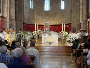Sarsina in festa per il patrono della Diocesi e della città. Nella foto il vescovo di Cesena-Sarsina, l'arcivescovo Antonio Giuseppe Caiazzo in Concattedrale mentre pronuncia l'omelia